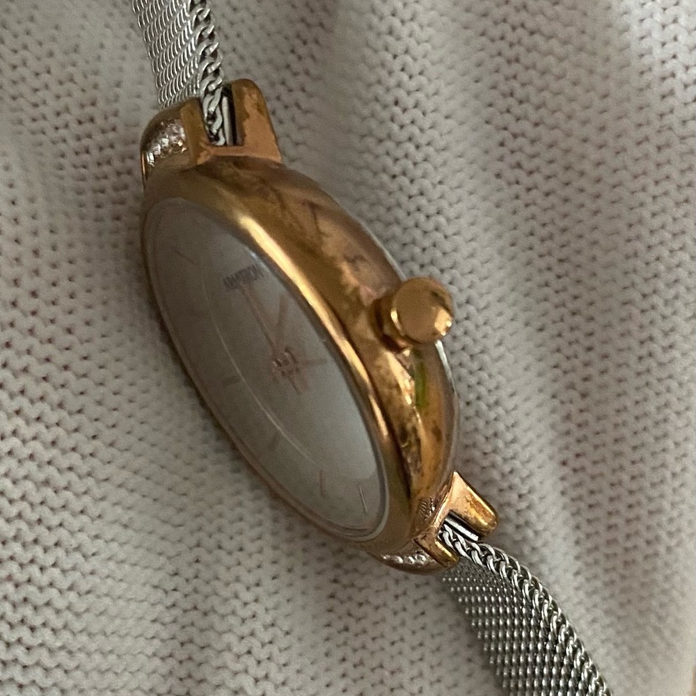 Armitron Ladies Rose Gold Case Watch Silver Mesh Strap Stone Accents Adjustable - Picture 15 of 15